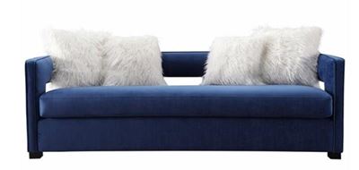 Mẫu Charlotte Velvet Sofa quyến rũ